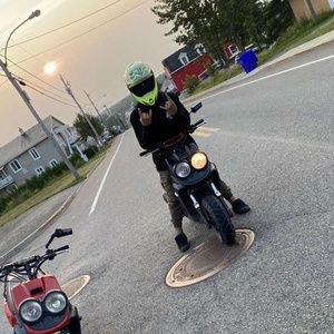 Meet your Posher, Thomas